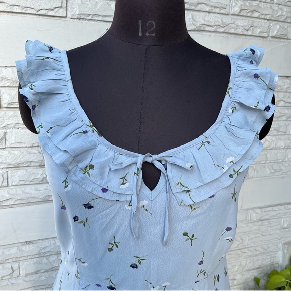 NWOT Powder Blue Floral Mini Dress - Picture 4 of 8